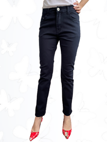 Едноцветен дамски панталон, права кройка тип дънки с пет джоба, цвят много тъмно синьо