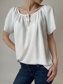 Свободна дамска блуза от памучна, лятна материя, деколте с набор и връзки, големи размери, изчистен десен в бяло