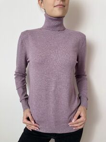 Кашмирен пуловер тип поло в лилав цвят